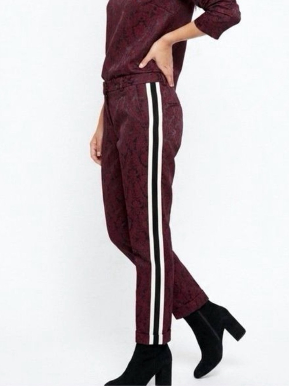 DOLCE & GABBANA | Burgundy/Black Floral Brocade Pants Stripes Women’s Size 8